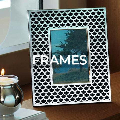 Ercuis: Frames