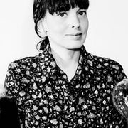 Ichendorf Milano Patisserie Lidded Mug Charlotte with Raspberry, 13.5 oz.