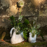 Cisnes Porcelain Swan Sculpture by Vista Alegre