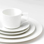 Intaglio 5-Piece Place Setting by Wedgwood Dinnerware Wedgwood 