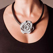 COLLROSA1 Neo Neoprene Rubber Rose Necklace by Neo Design Italy Jewelry Neo Design Black/Pearl Grey 