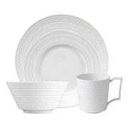 Intaglio 4-Piece Place Setting by Wedgwood Dinnerware Wedgwood 