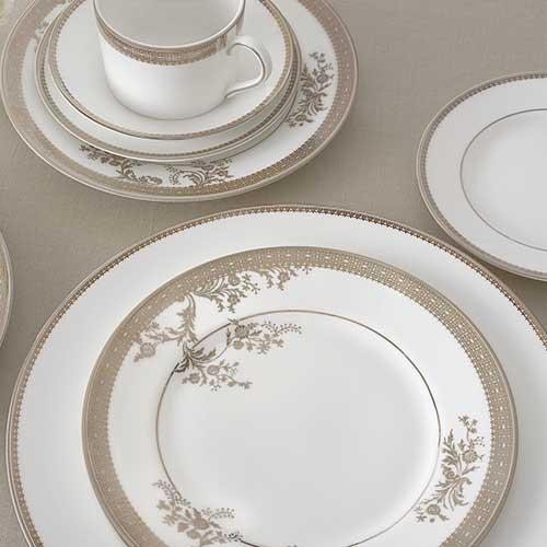 Wedgwood Vera Lace Place Setting - Thumbnail 4