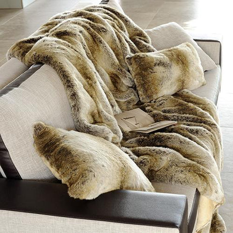 Faux Fur Throw Pillow Covers by Maison Evelyne Prelonge Paris – Amusespot
